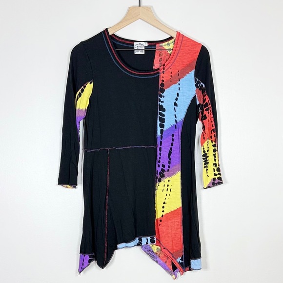 Parsley & Sage Tops - Parsley & Sage Womens Tunic Top Size S Black Patchwork Sharkbite Hem Lagenlook